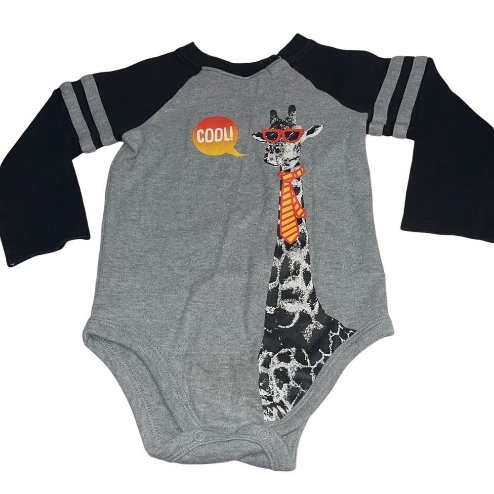 4/$25 Garanimals Giraffe Graphic Long Sleeve One Piece Bodysuit - Size 24 months